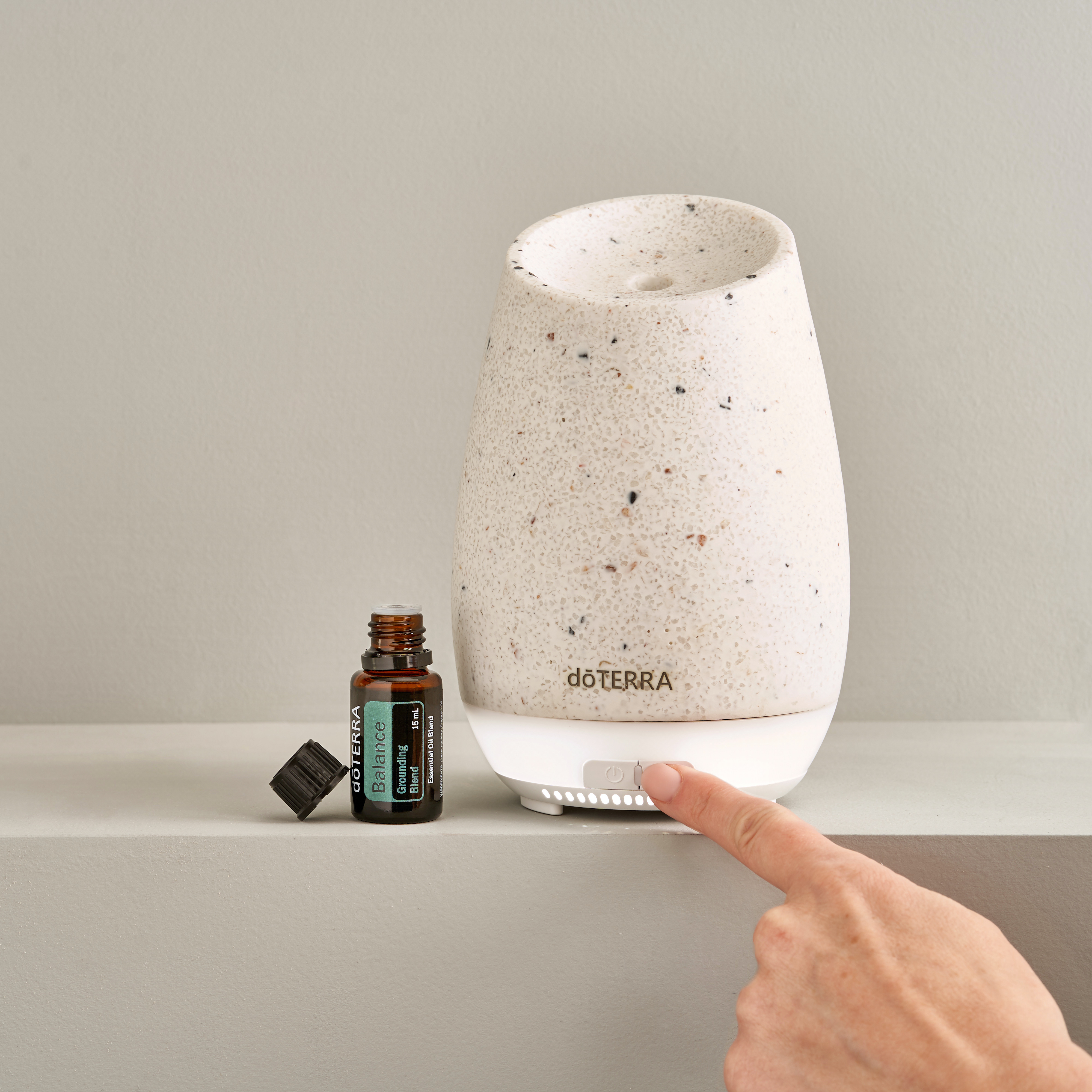 DoterraUSA_0929209624 1.jpg