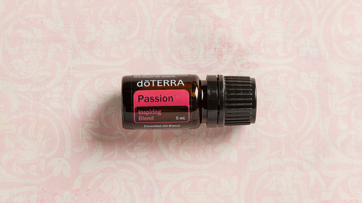 16x9_1152x648_passion_essential_oil_spotlight_us_english_web.jpg