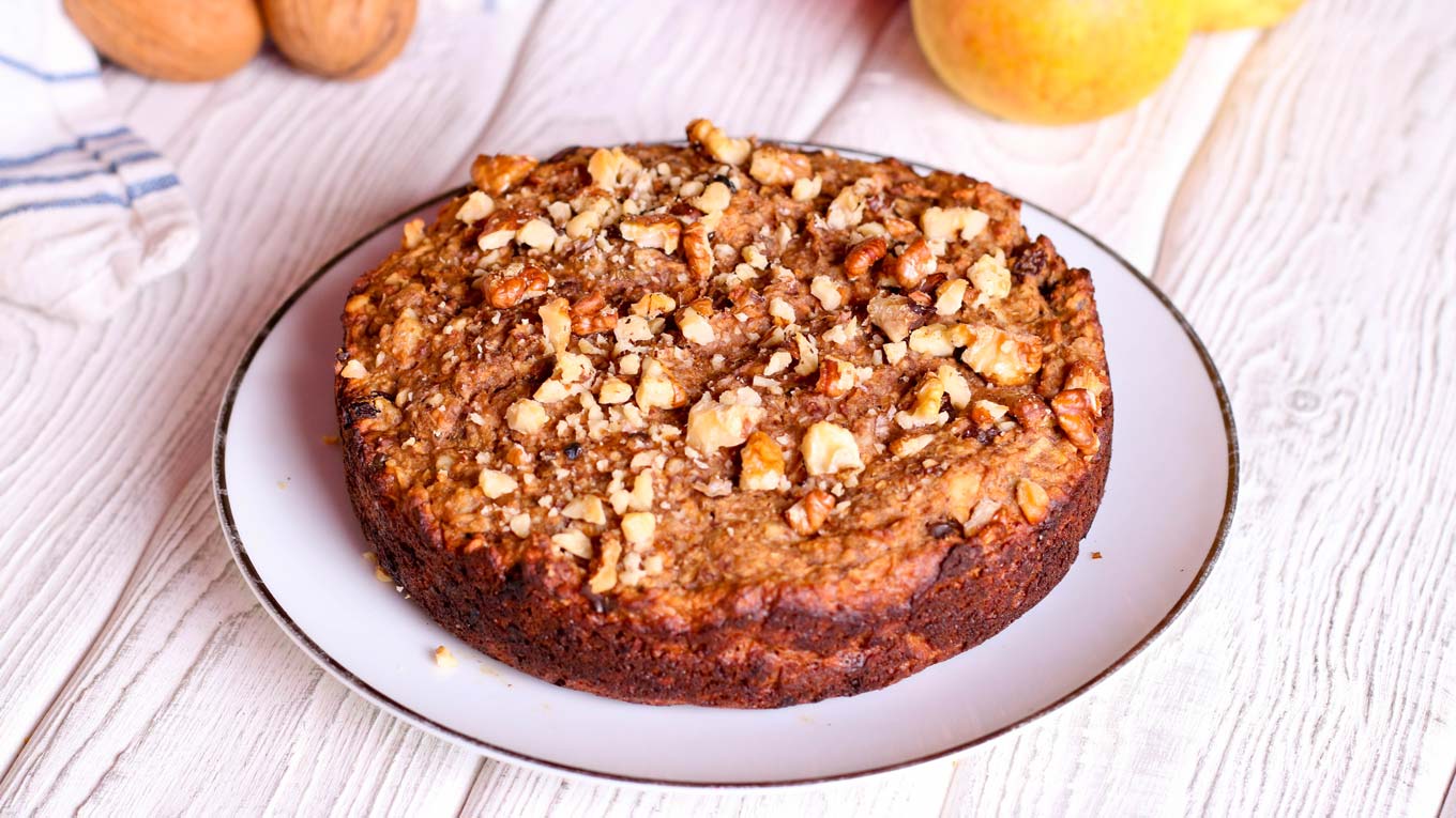 16x9-1360x765-cinnamon-apple-cake-us-en-web.jpg