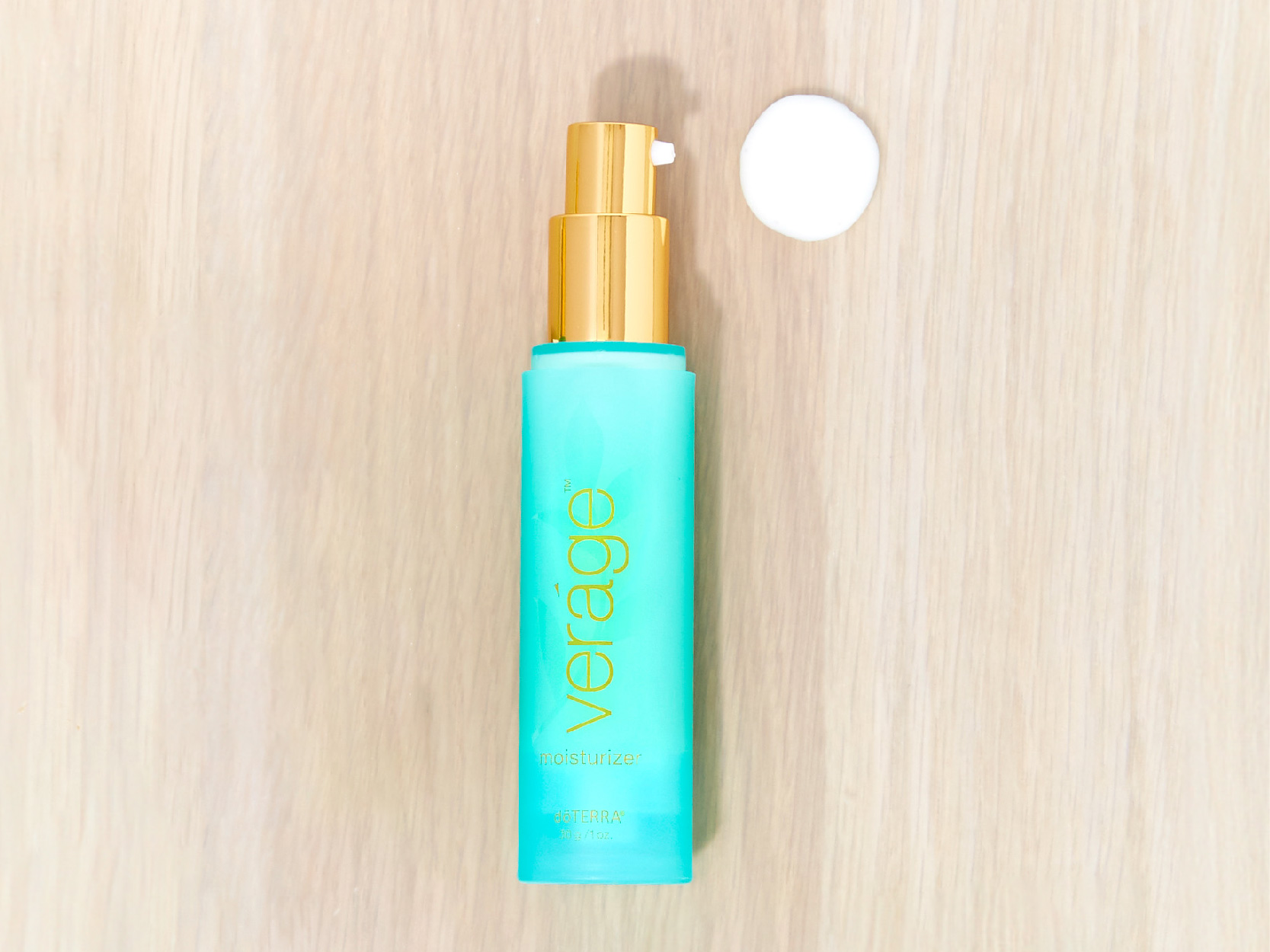 Verage Skin Care Collection Product Page Images_moisturizer - mobile .jpg