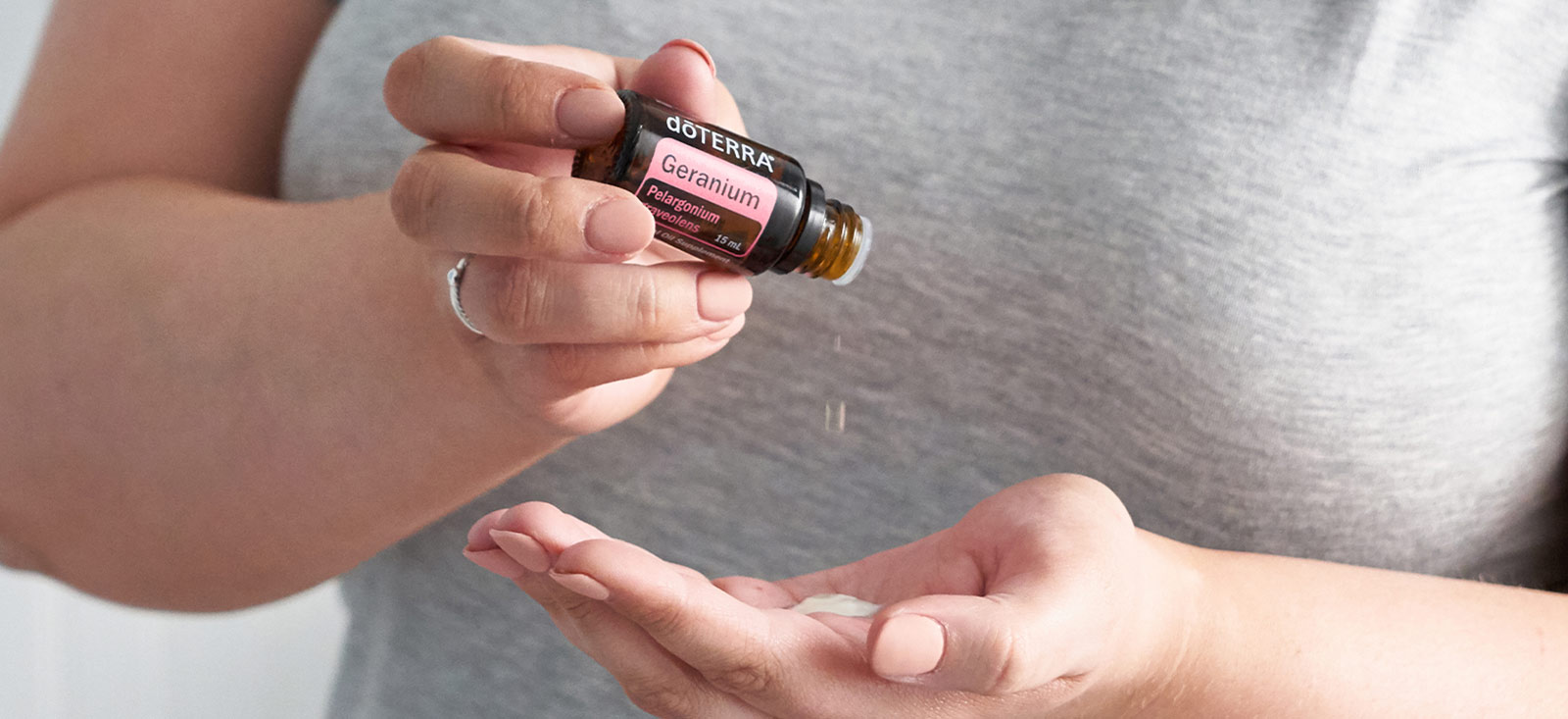 Geranium Essential Oil image