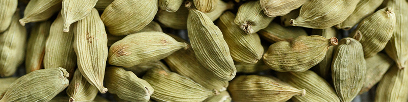 cardamom-ingredient-desktop.jpg