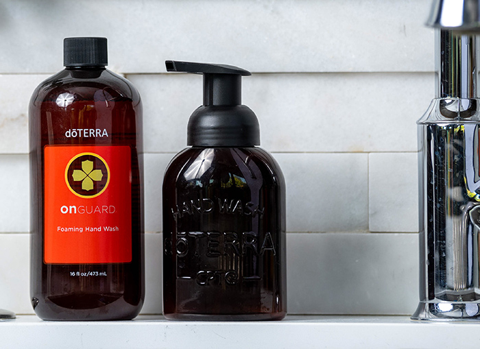 doTERRA On Guard Foaming Hand Wash image